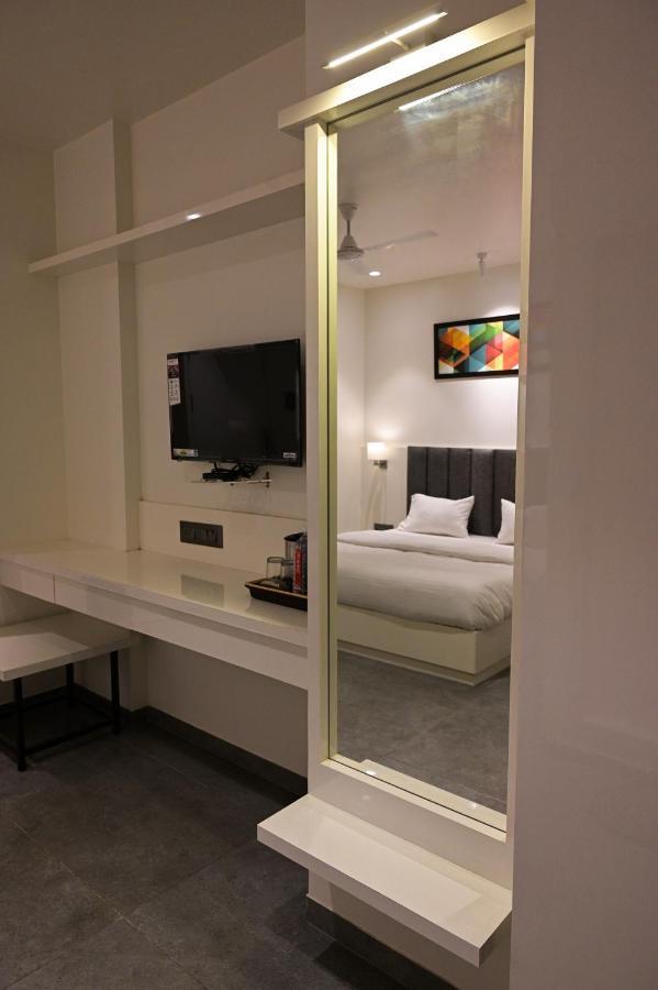 Hotel My Home Residency ناسيك المظهر الخارجي الصورة